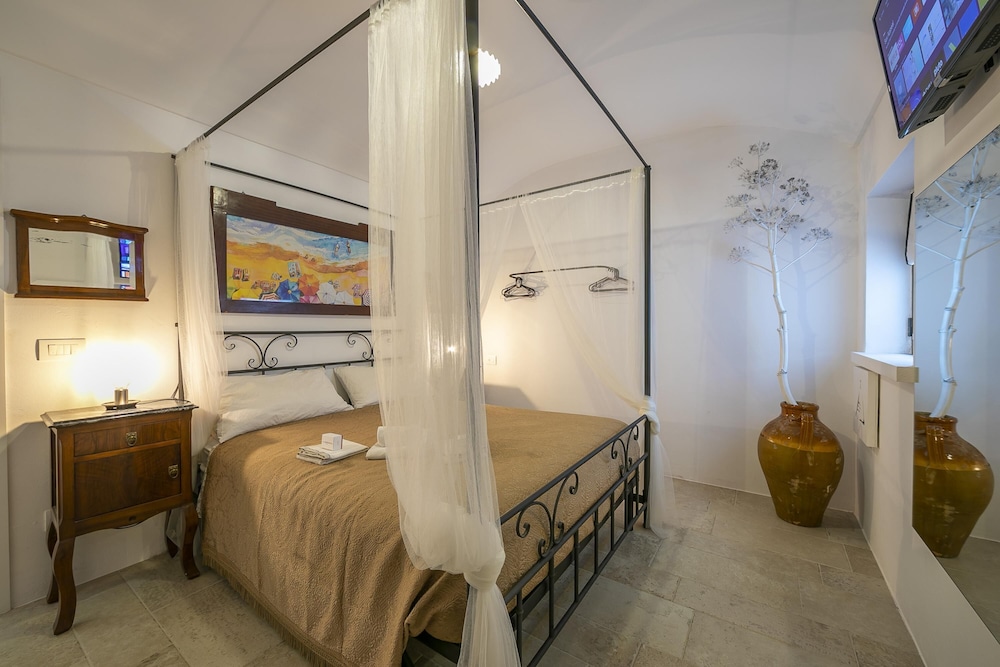 Rebea Trulli Home With Pool Fasano