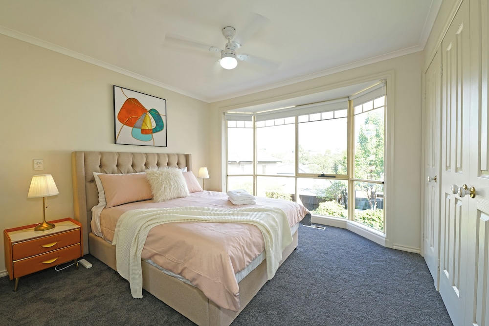 Exquisite 2BR Staycation Ringwood