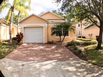 Perfect For Your Florida Vacation! 3 Bedroom Home by RedAwning view 3