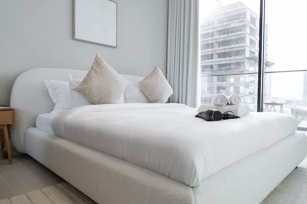 Ravishing 1 Bedroom in Binghatti Amber