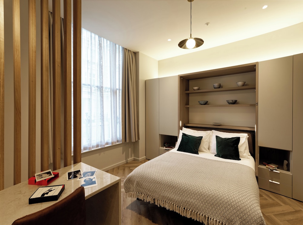 Notting Hill Hyde Park Apartments
