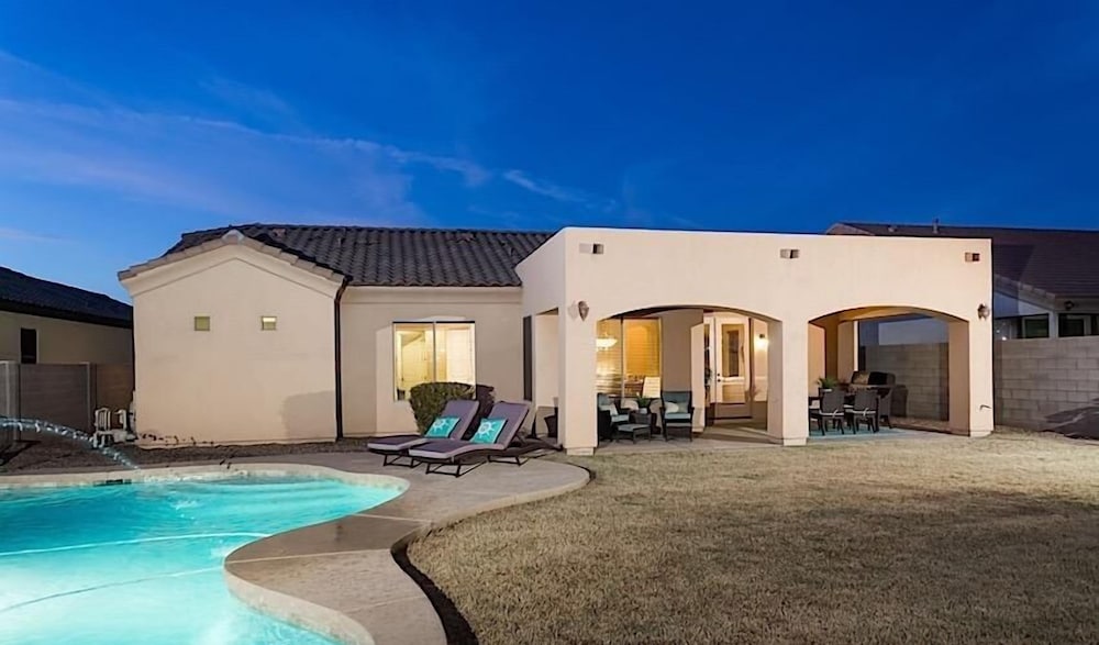 Sail Away By Signature Vacation Rentals - Property Image 9