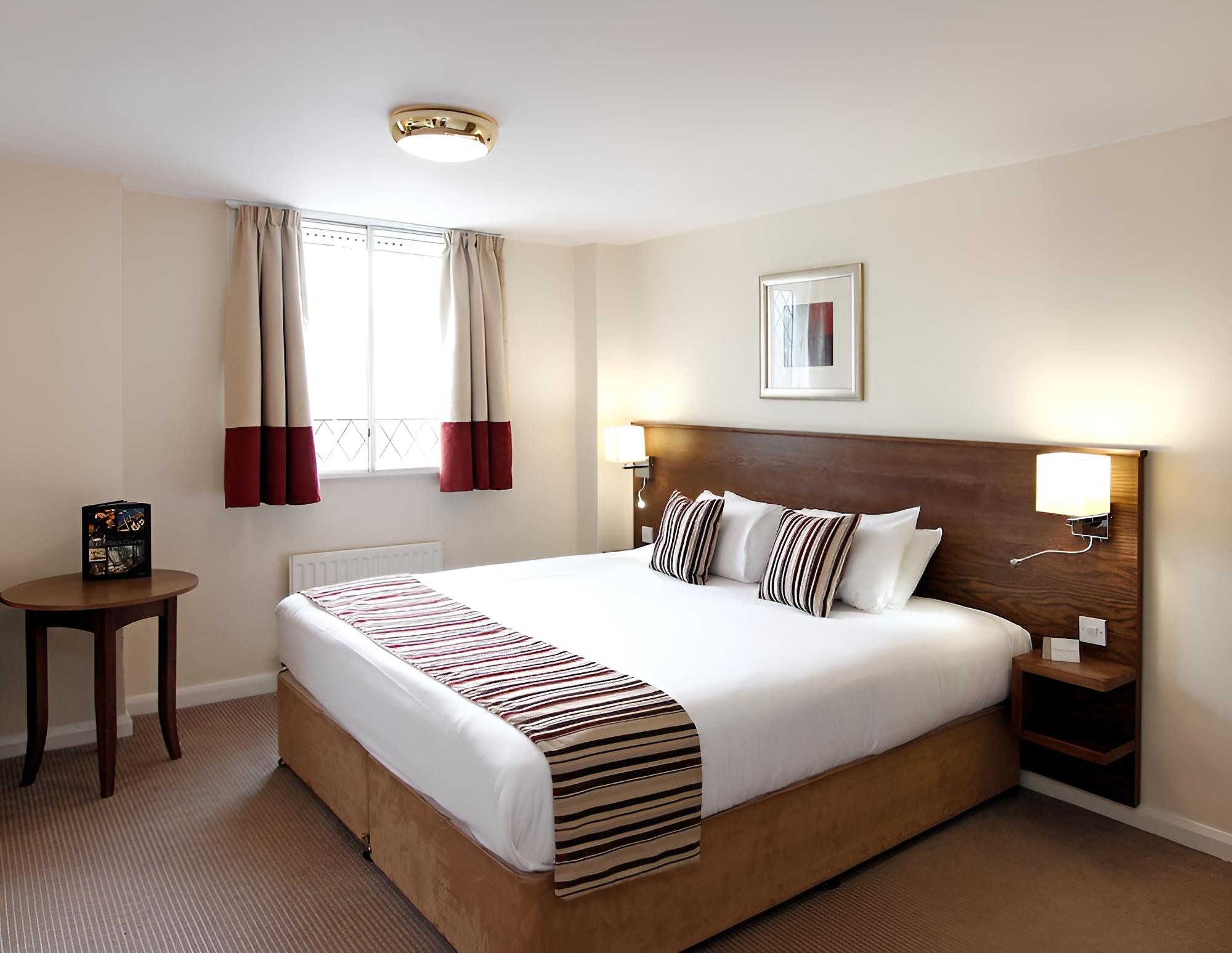 Wolverhampton Goldthorn Hotel view 2