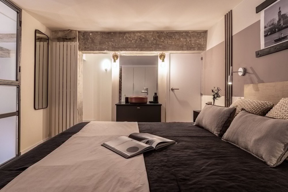 Carmen - 2 Bedrooms in Salamanca