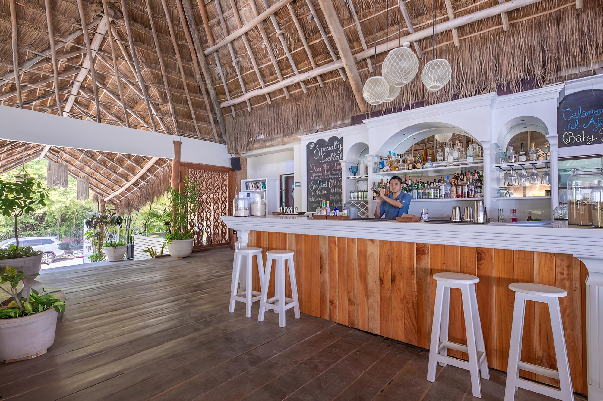 El Pez Colibri Boutique Hotels