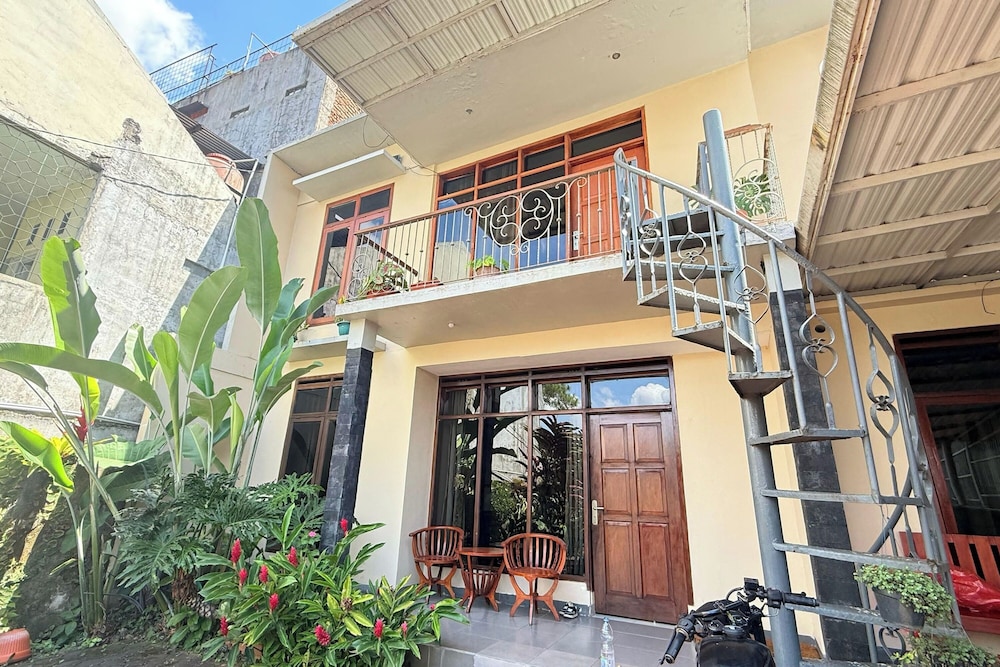Hazel House Bandung