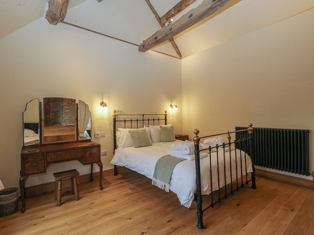 Evenjobb Court Farmhouse