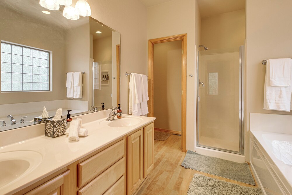 Unwind Fireside! Home 30 Mi to Sunrise Ski Resort