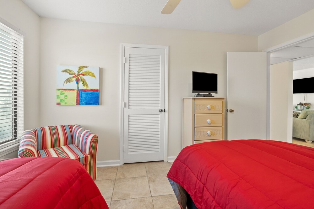 Sea Cloisters 105b 3 Bedroom Condo
