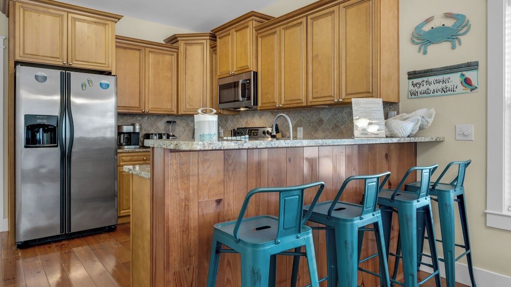 Great Family Home in Seacrest; Resort Pool + Beach Shuttle view 5