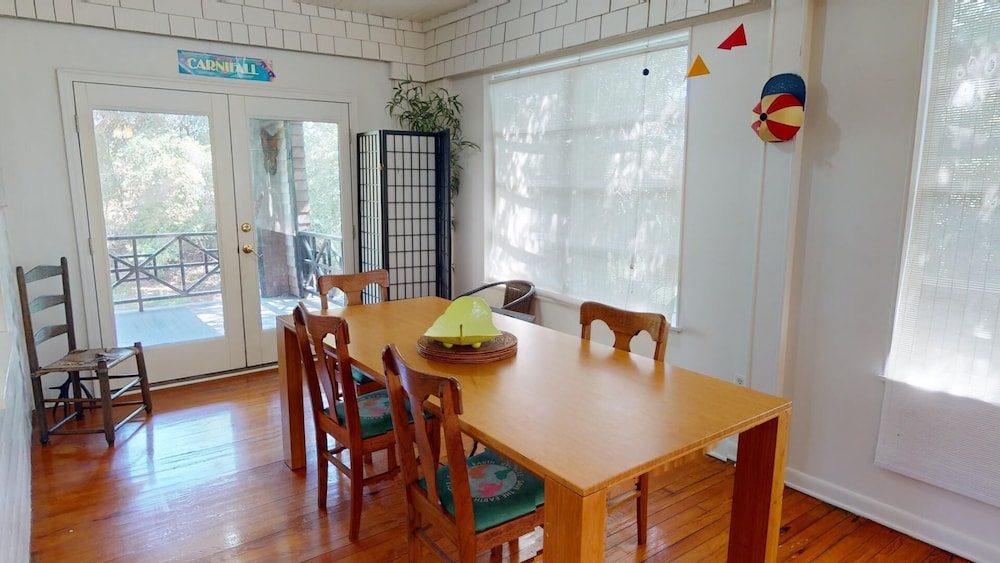 Lollipop II by Tybee Vacation Rentals
