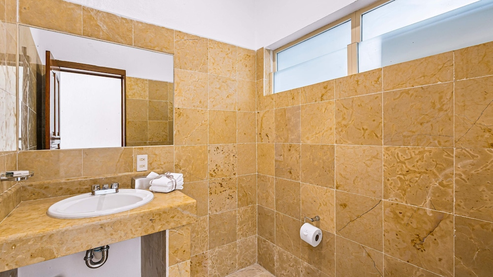 HOLT Grand Miramar Residences