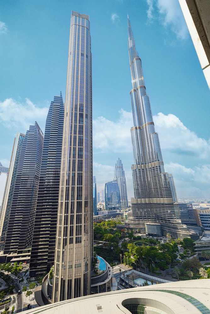 Grande Suites by Hostiva - Burj View