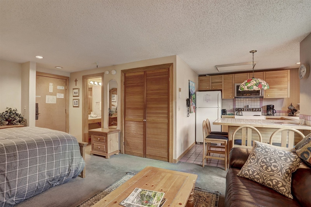 Blue River Studio by Ski Colorado