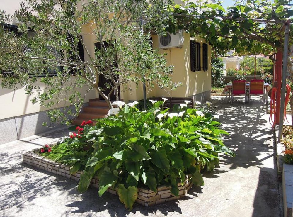 Cozy Retreat By The Sea Puntamika