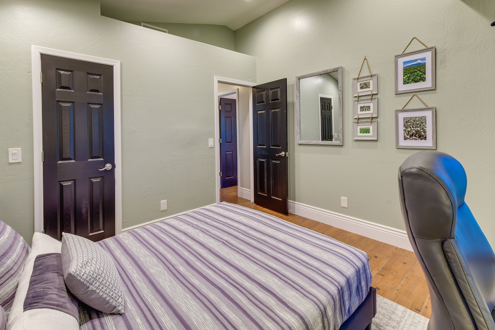 Spacious Gilbert Vacation Rental Near Water Ranch! view 2