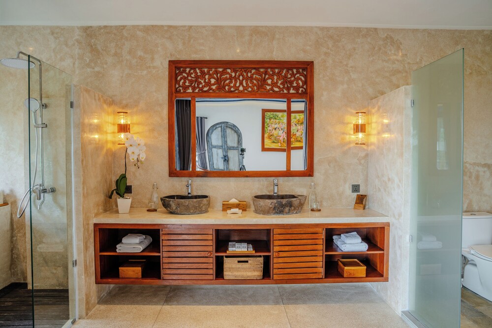 Hoshi Jungle Resort by Dhananjaya Hospitality