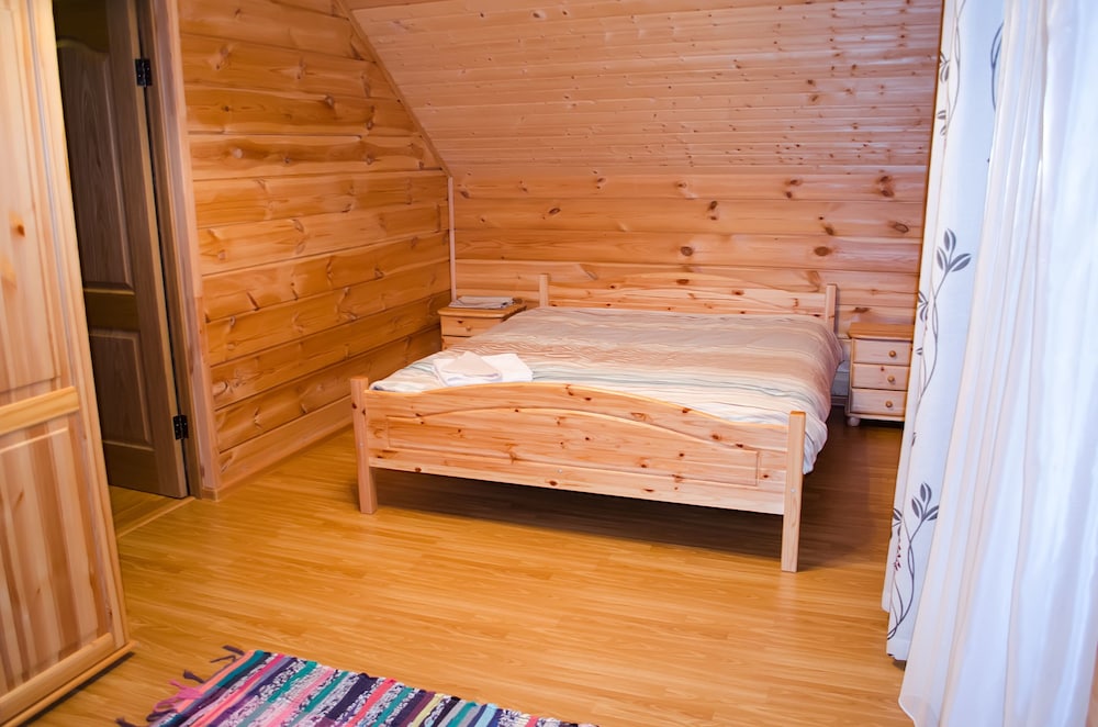 Woods Lake Resort