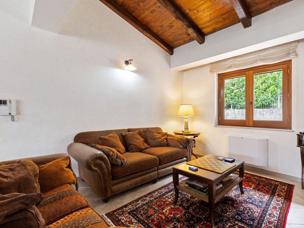 Valley View Villa in San Mango D'aquino with Hot Tub photo 5
