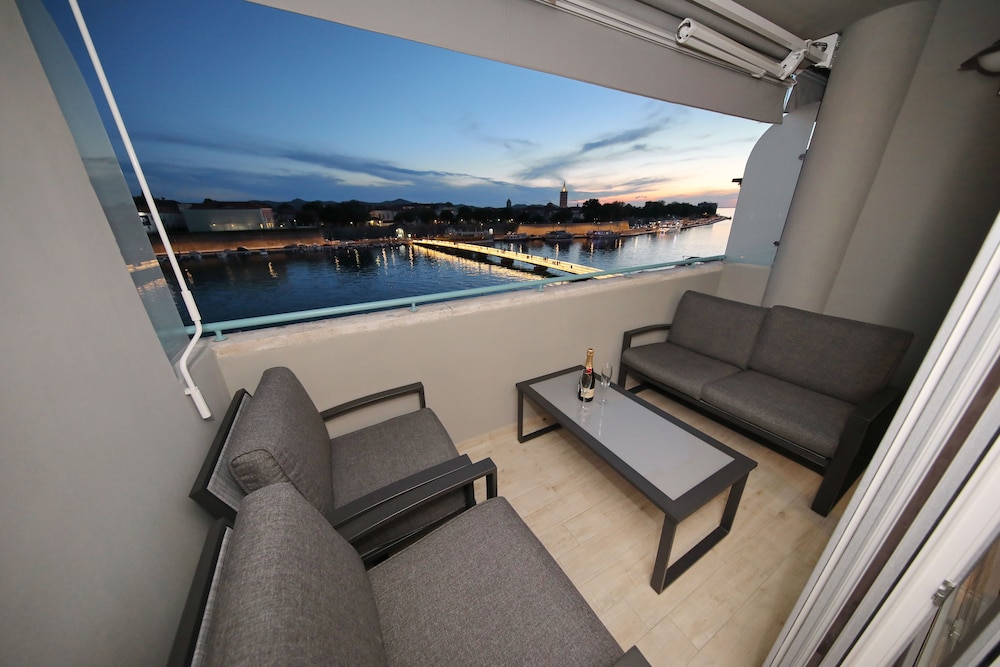 Apartment Sundowner