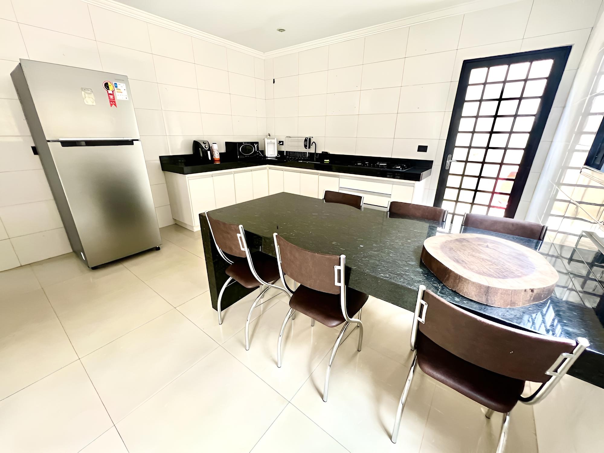 Casa de 3 Quartos e Piscina Caldas Novas