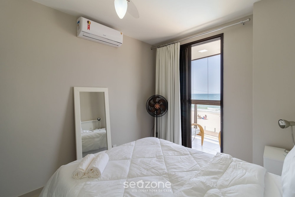 Beautiful Seaside Apartment With Barbecue Rig0102