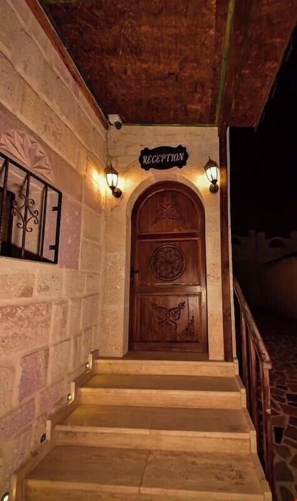 TATLI KAYA OTEL