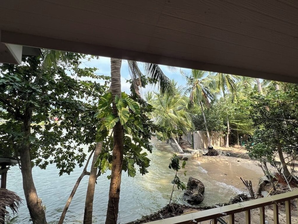 Smiley Bungalows Guesthouse