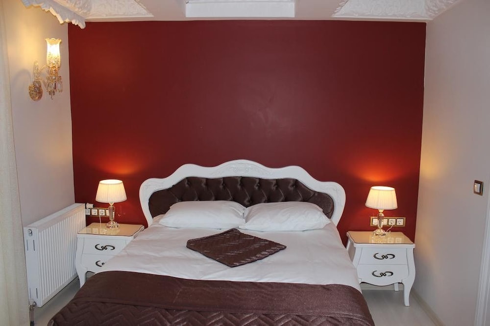 Azade Butik Otel