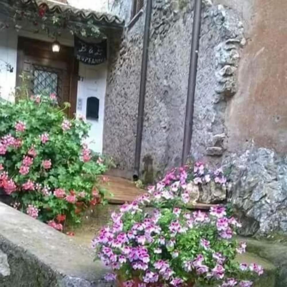 B&B Rupe Antica