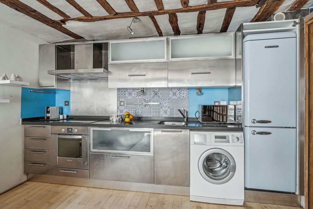 Stylish 1BR - Walkable to Opera & Louvre