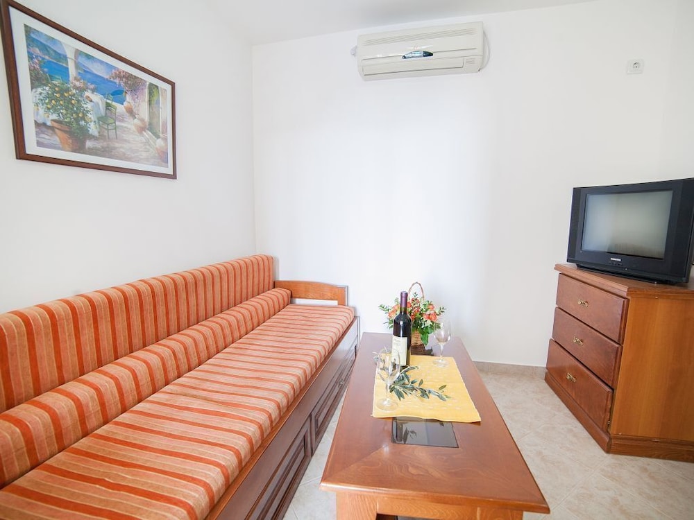 Ivan Apartmani