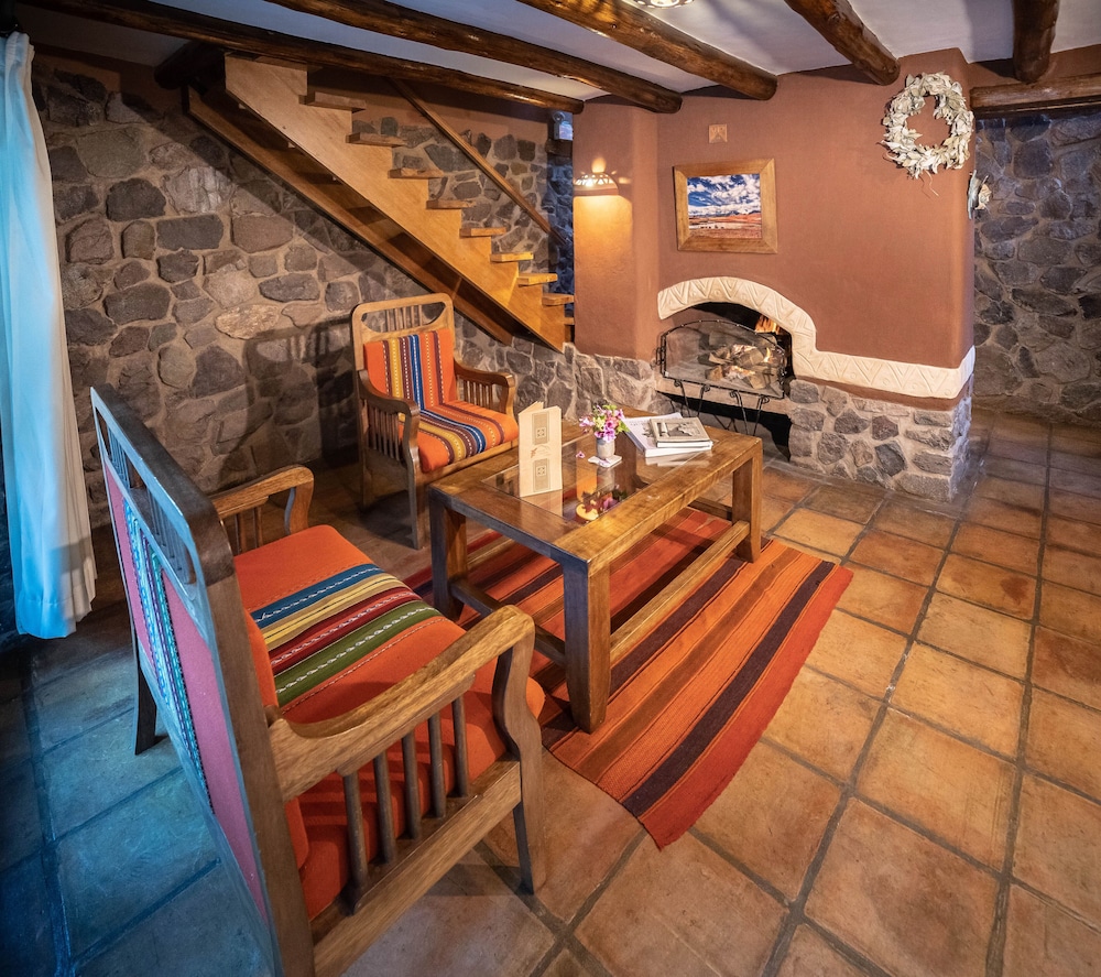 Sacred Dreams Lodge