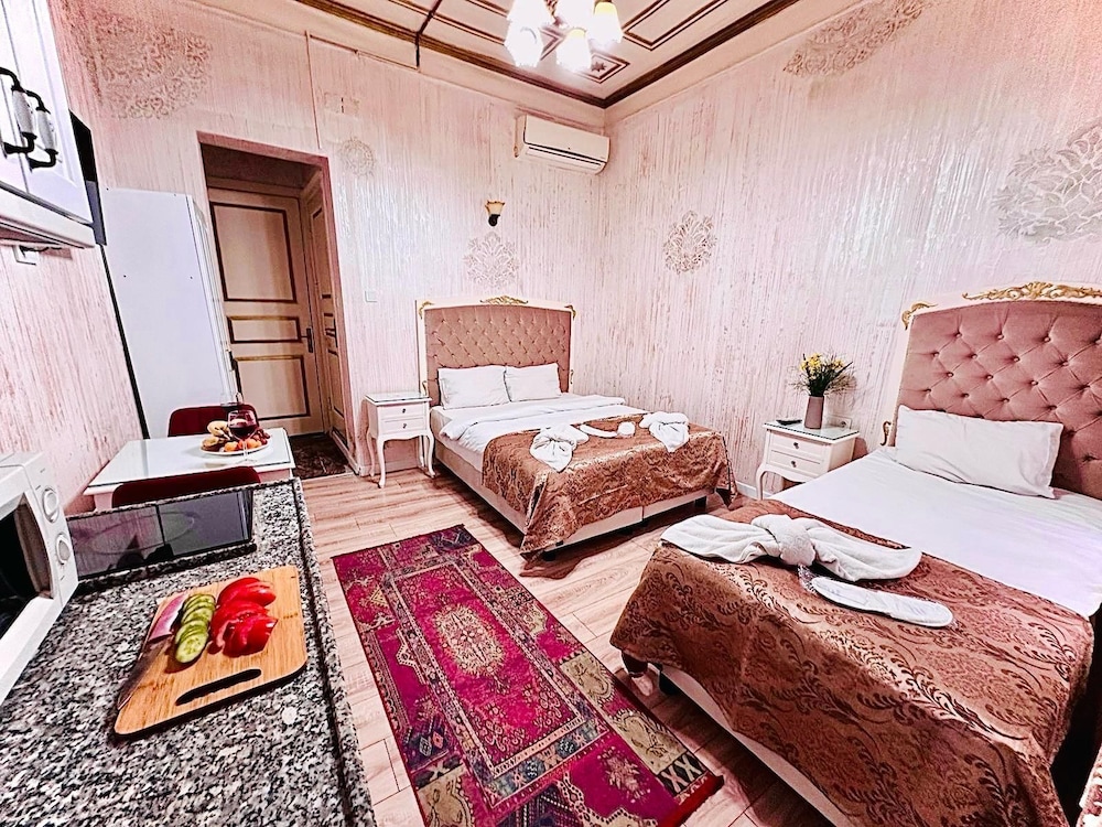 Alhambra Apart Otel - Image 60