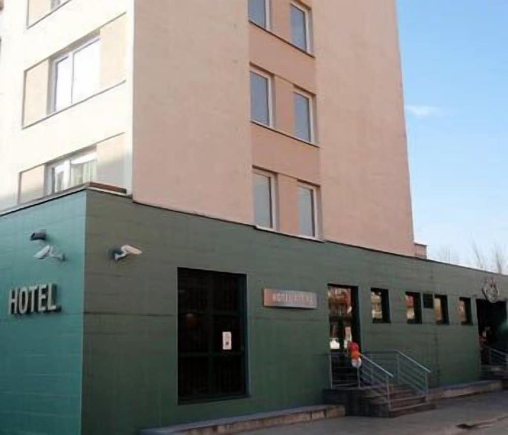 Hotel Afrika Hotel - Image 1