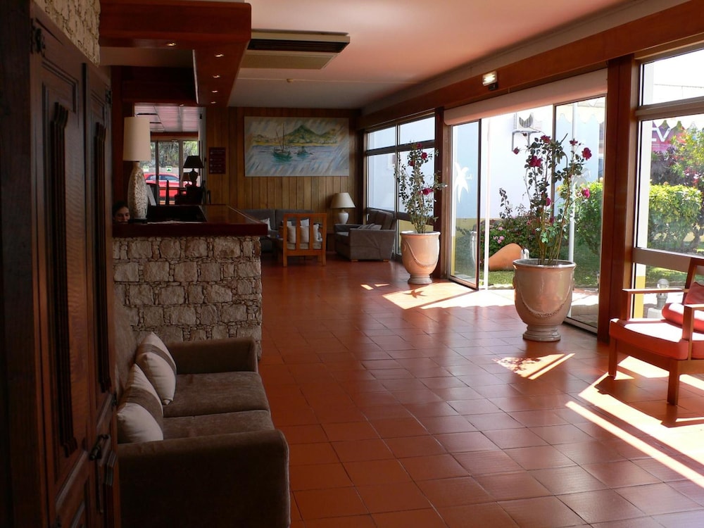 Porto Santo Vacations - Praia Dourada Hotel - Property Image 3