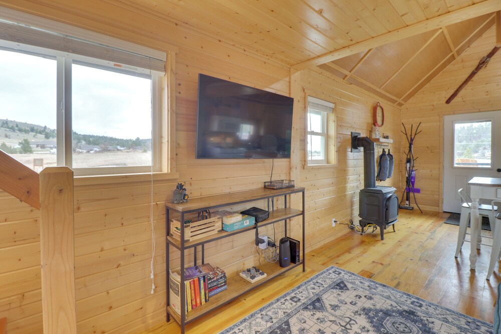 Lake Access, Fire Pit: Glacier Country Getaway!