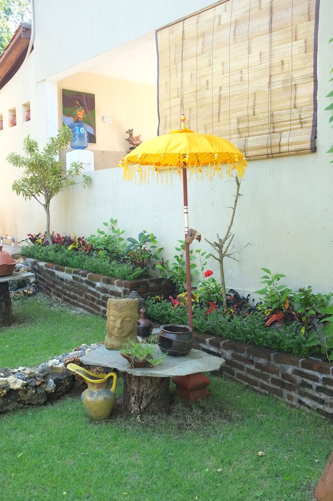 Villa Anjing 2