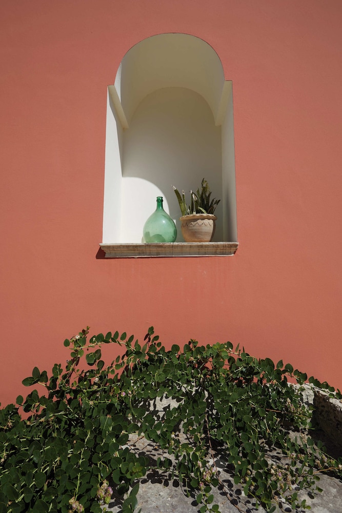 Petra Country House