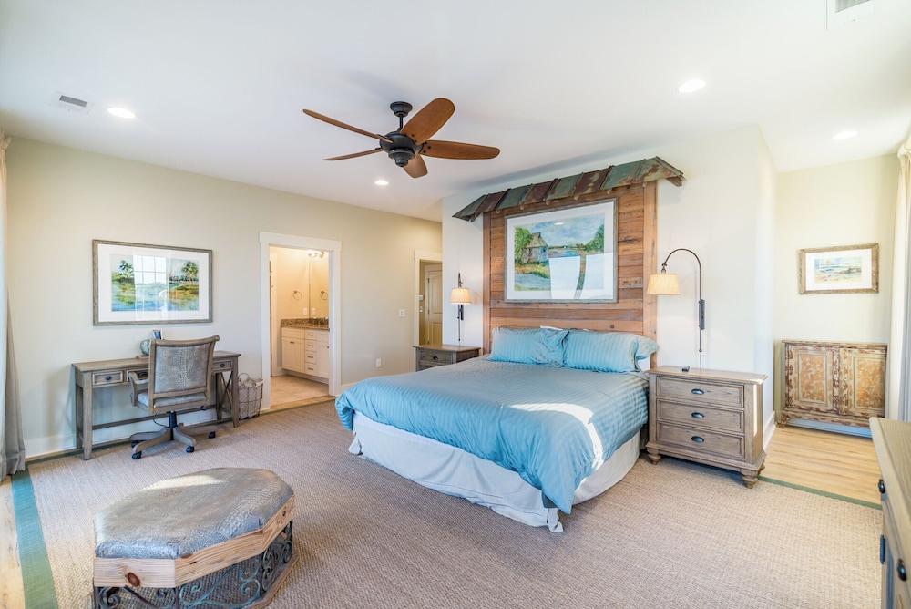 Lachicotte Vacation Rentals