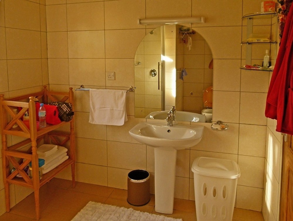 Milimani Cottages