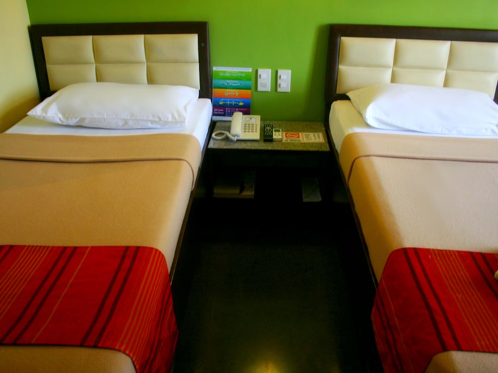 Cebu Vacations - Express Inn - Cebu Hotel - Property Image 18