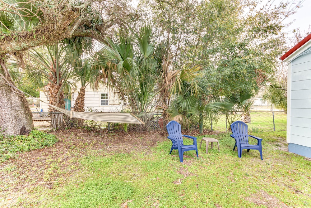 Charming Coastal Pensacola Home 1 Mi to Palafox St