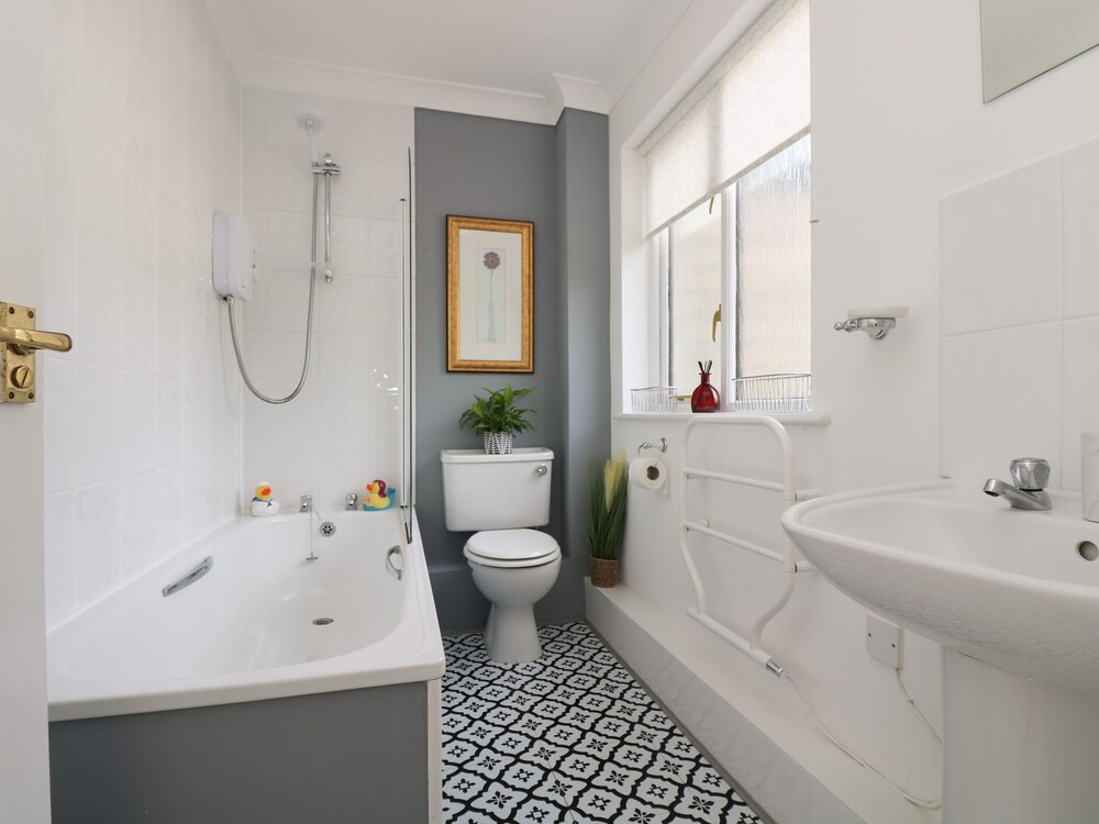 Charleston Cottage
