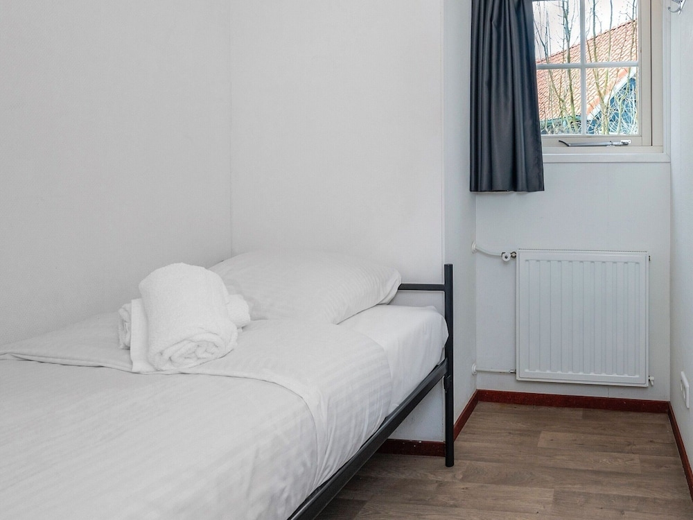 Holiday Home With Three Bedrooms, in Zeeland view 2