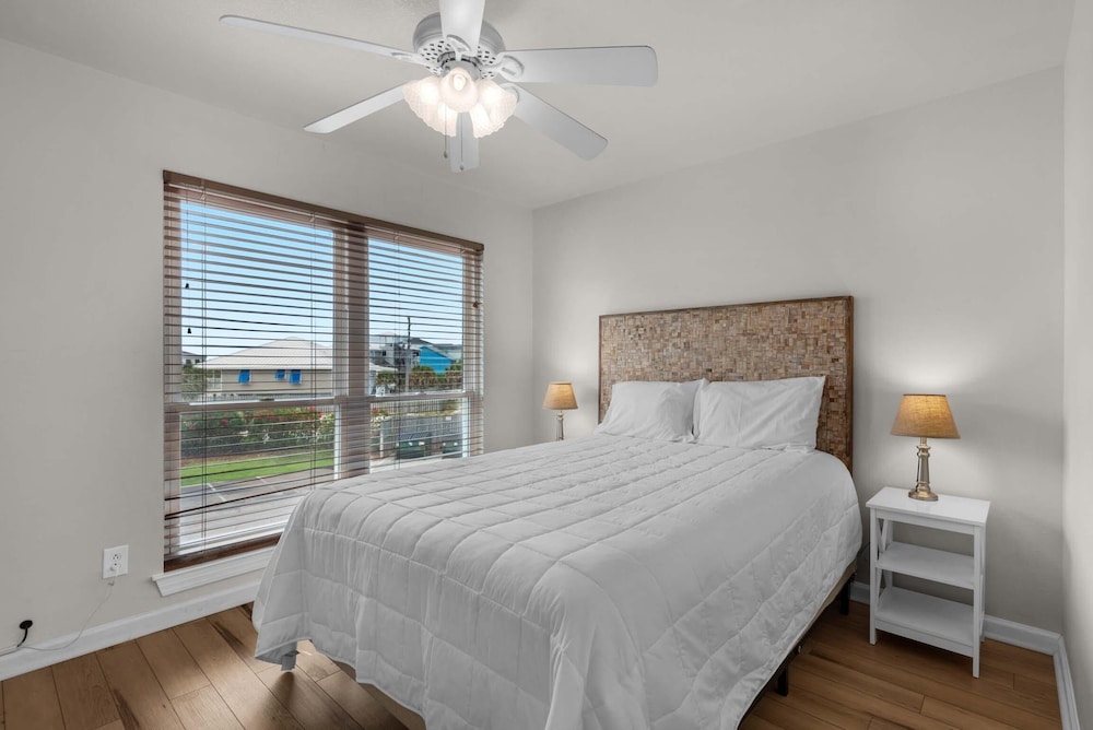 Regency Cabanas D3
