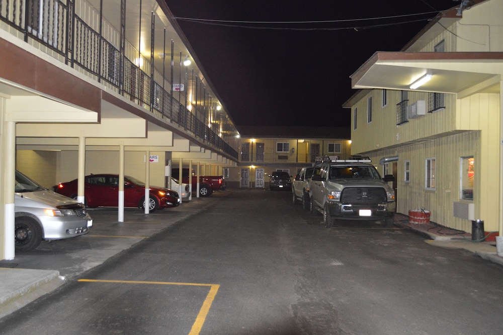 Economy Inn