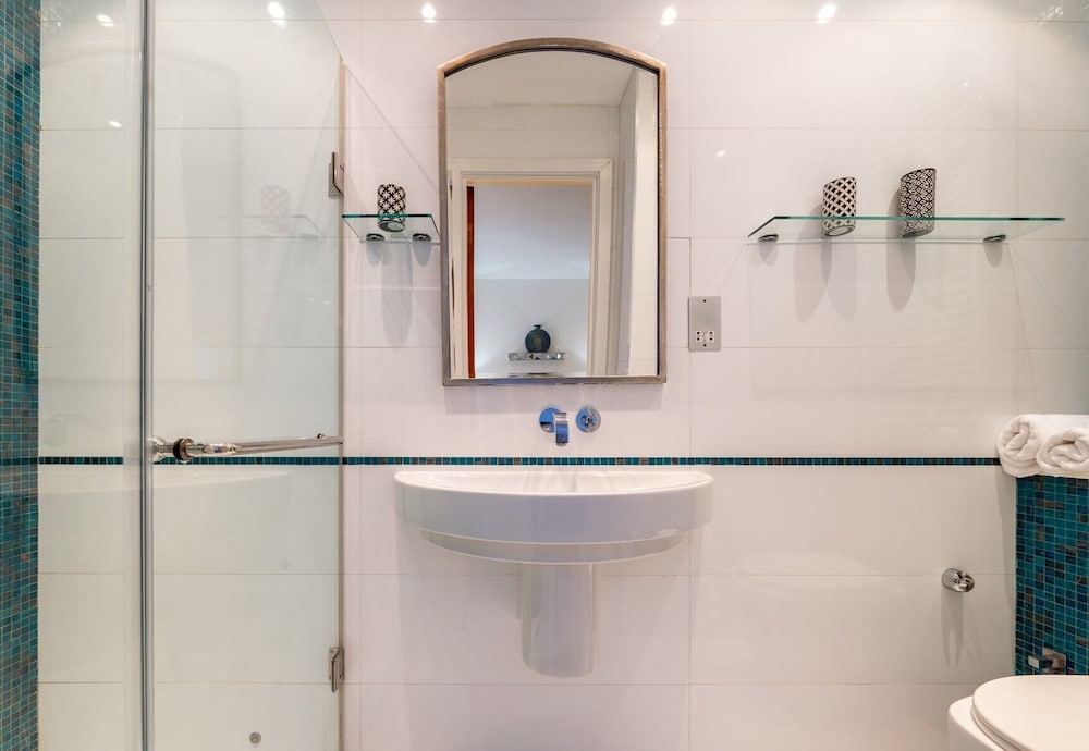 The Grosvenor Residences