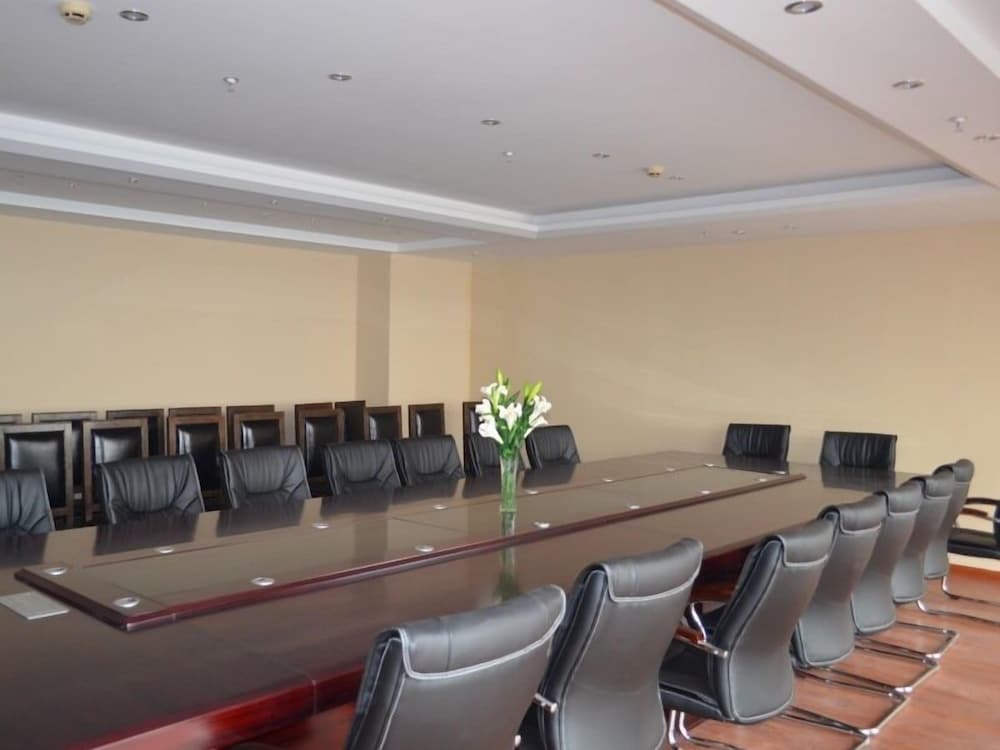 meeting & event spaces