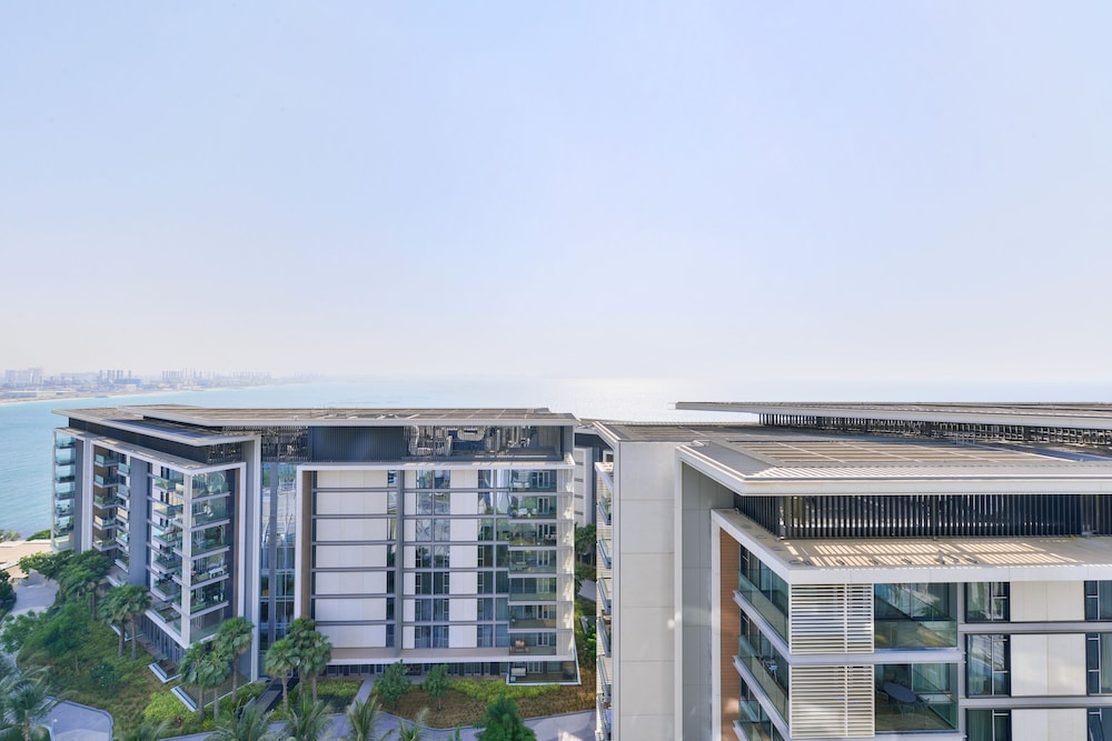 Luxe 3BR with maids room in Bluewaters